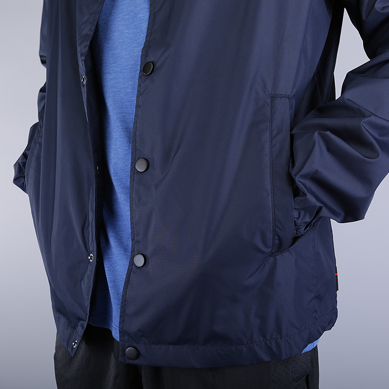 мужская синяя куртка Jordan Sportswear Wings Coaches Jacket 882893-451 - цена, описание, фото 3